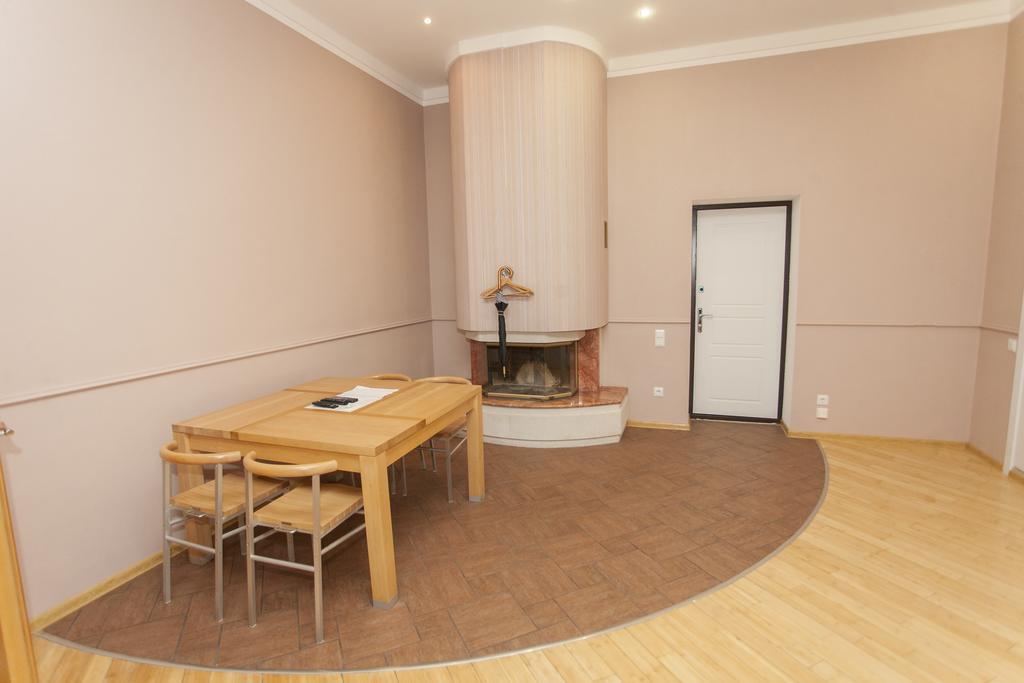 Apartment On Sumskaya No Smoking Charkiw Exterior foto
